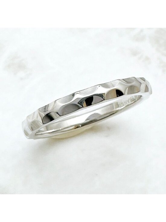 Louis Vuitton Monogram Infini White Gold Ring 57 - Picture 4 of 8